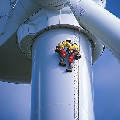 wind-turbines-generating-renewable-energy